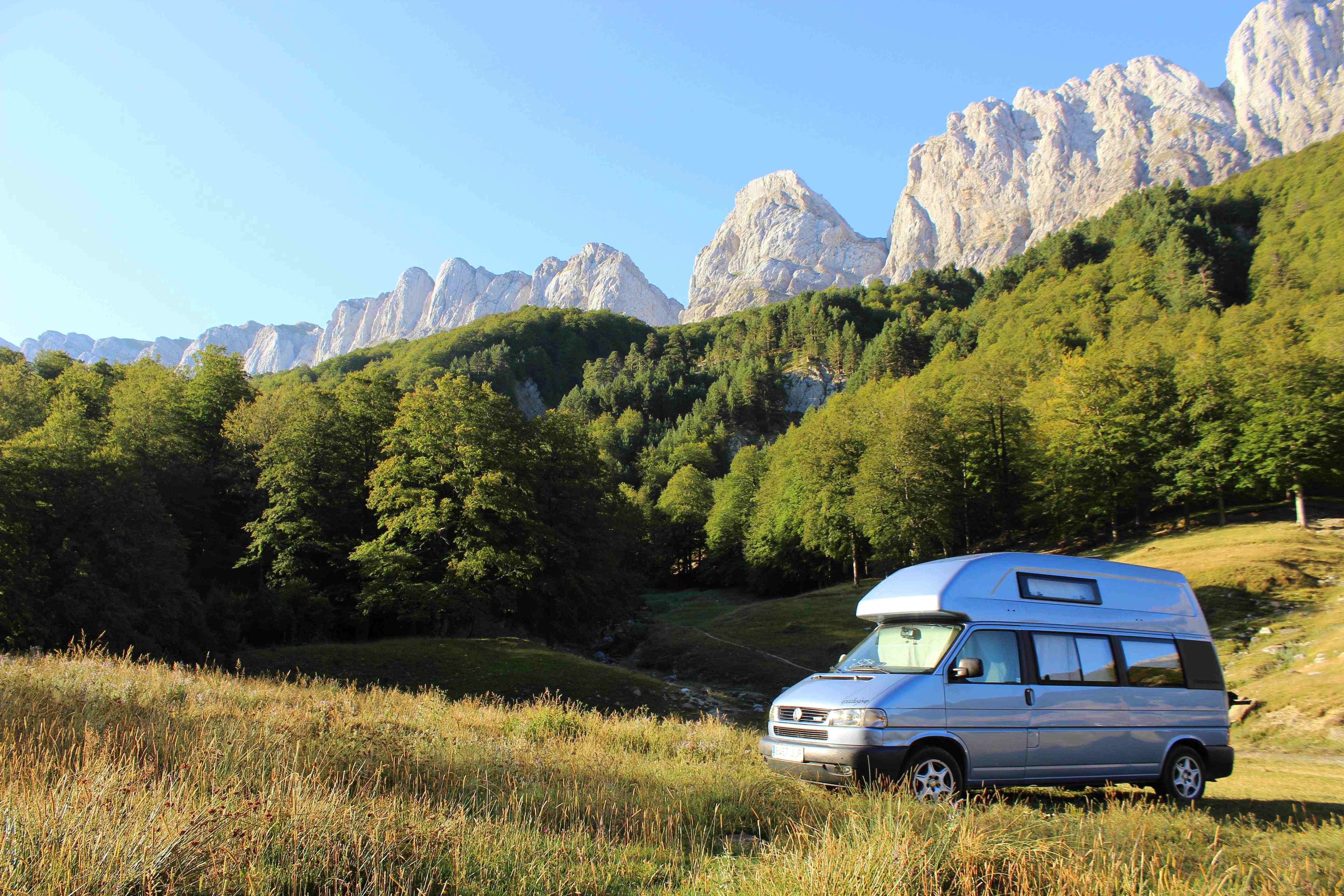 VW California en los Pirineos